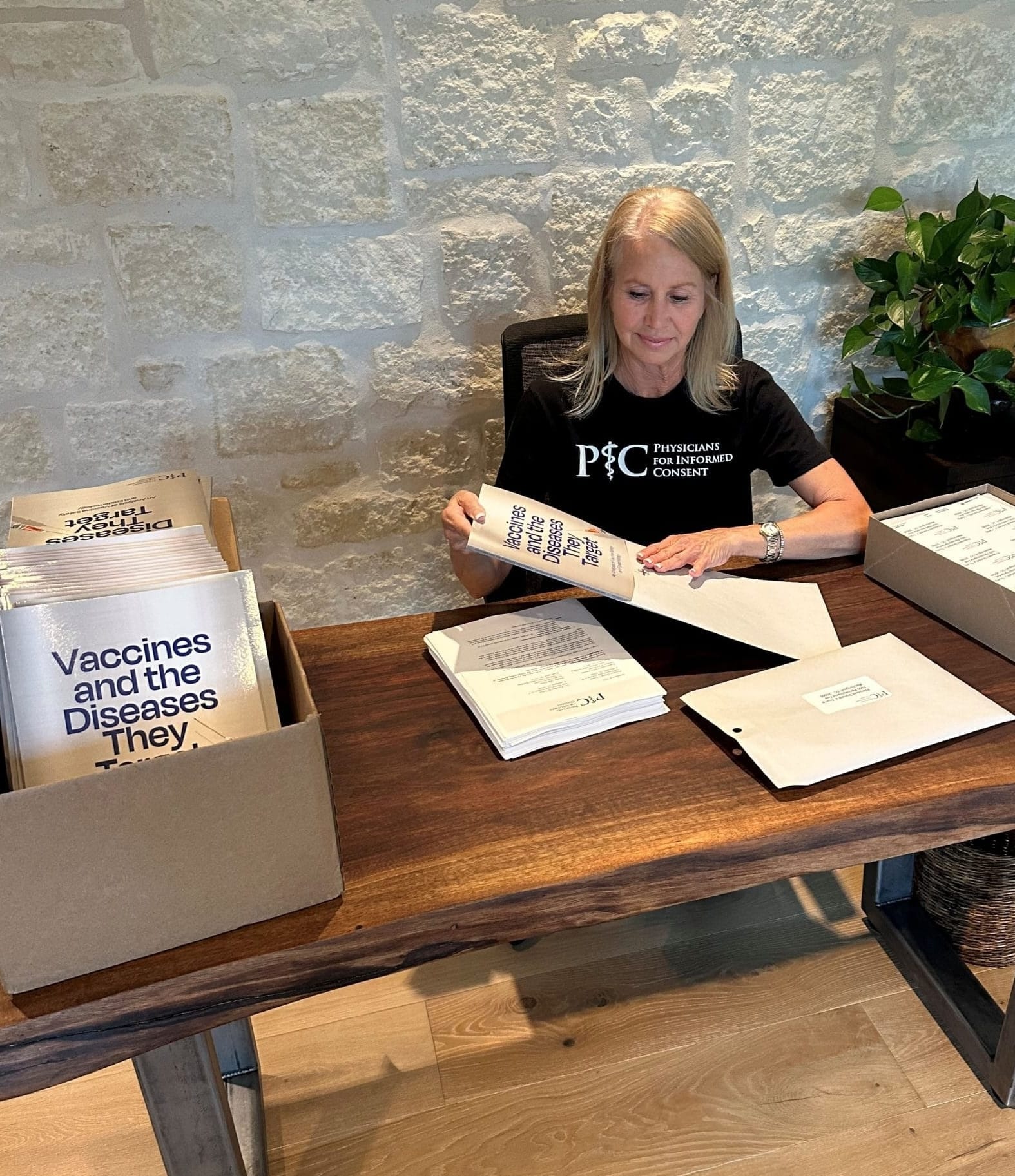 silver booklet congressional mailing pr photo scaled